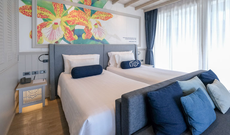 deluxe twin bed